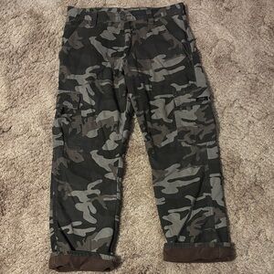 Wrangler Men's Gray Camouflage Cargo Pants